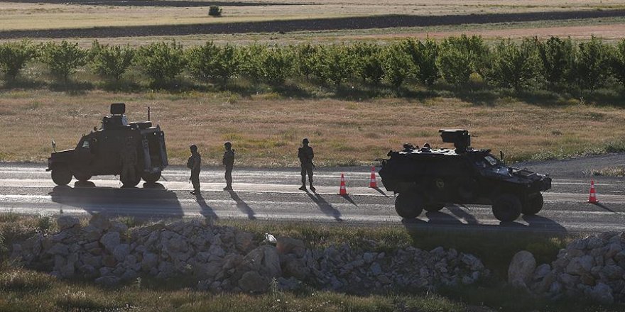 Hakkari'de terör saldırısı: 3 asker yaralı