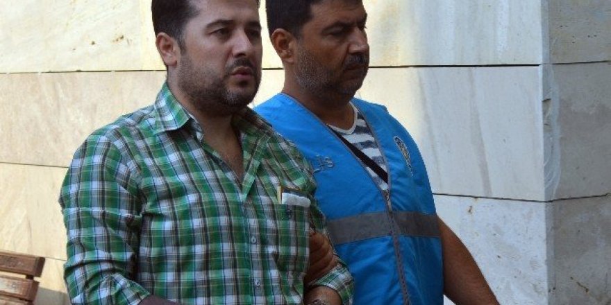 Demokrasi nöbetlerine katılan Kaymakam tutuklandı