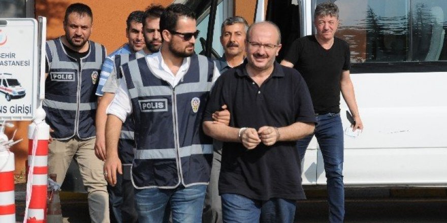 Eskişehir’de FETÖ soruşturmasında 3 tutuklama