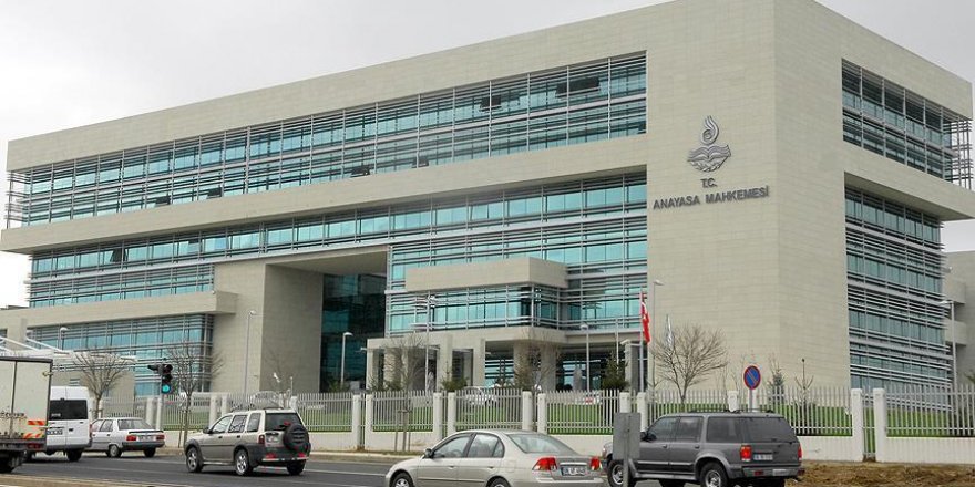 5 Anayasa Mahkemesi personeli gözaltında