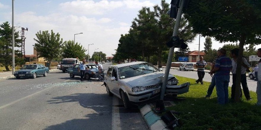 Konya'da trafik kazası: 3 yaralı