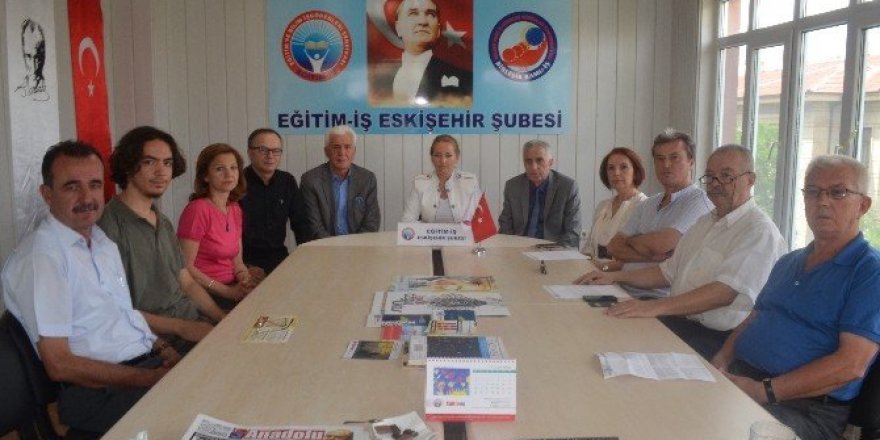 Zafer alayına katılım çağrısı