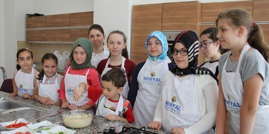 4 bin çocuk yazı dolu dolu geçirdi