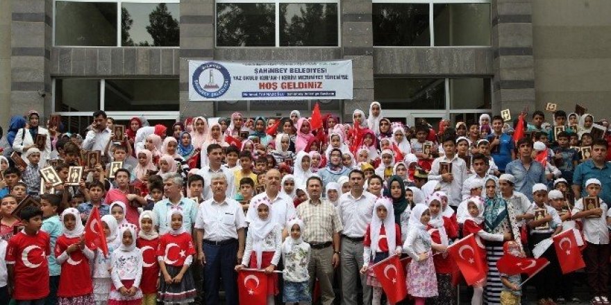 Şahinbey’den anlamlı hediye