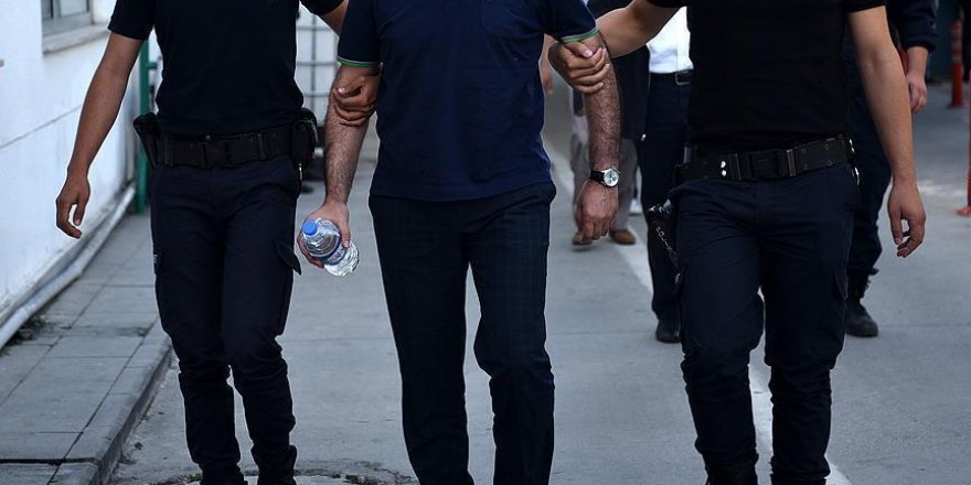 Başbakanlık personeli 9 kişi tutuklandı
