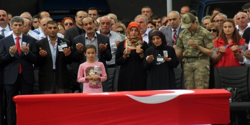 Artvin şehidi için tören düzenlendi