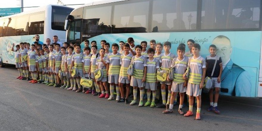 Yaz okulunda şölen gibi kapanış