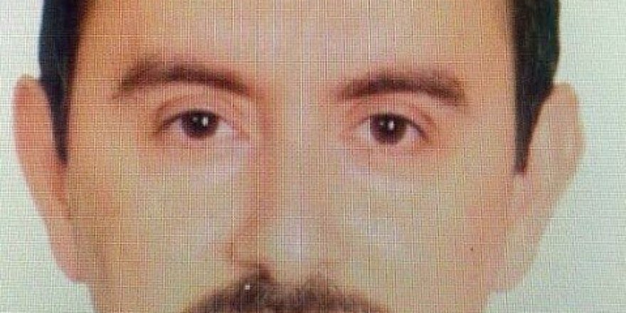 FETÖ operasyonunda çatıdan parayla kaçmak isterken yakalandı