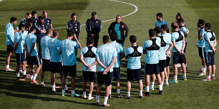 Milliler Ukrayna karşısında! Muhtemel 11'ler