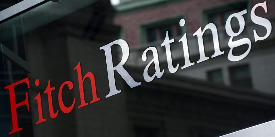 Fitch 15 Türk bankasının kredi notunu düşürdü