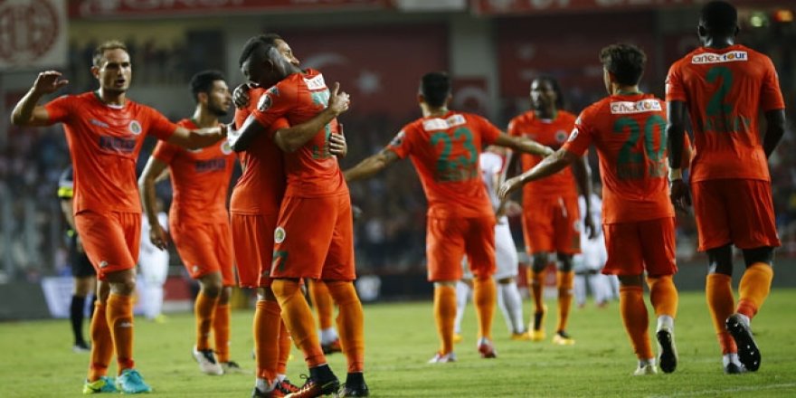 Alanyaspor, 90+3'te güldü