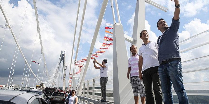 Yavuz Sultan Selim Köprüsü'ne vatandaşlardan yoğun ilgi
