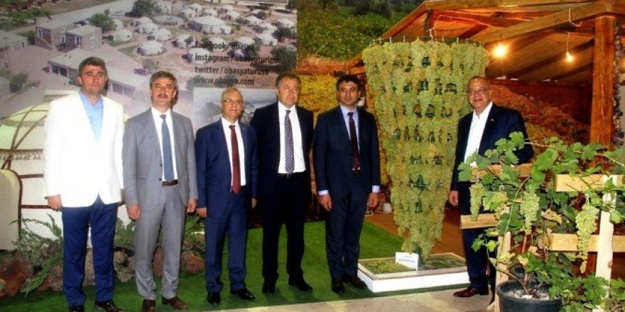İzmir Fuarı’nda Sultaniye üzümüne büyük ilgi