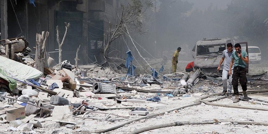 Esed rejimi Halep'te taziye çadırını vurdu: 20 ölü