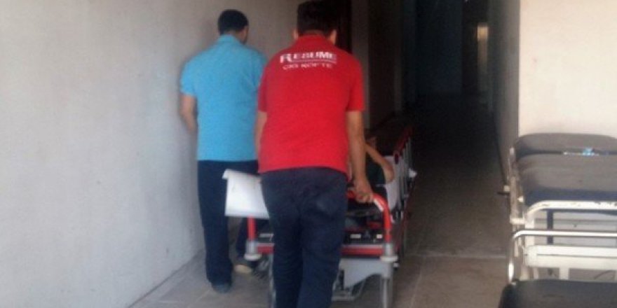 Balkondan düşen kadın yaralandı