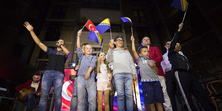 Bosna Hersek'te "Türk-Boşnak Kardeşlik Gecesi" düzenlendi