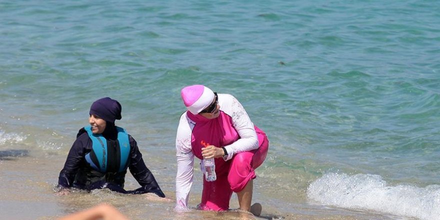 Tesettür mayosu tasarımcısından Fransa'ya tepki