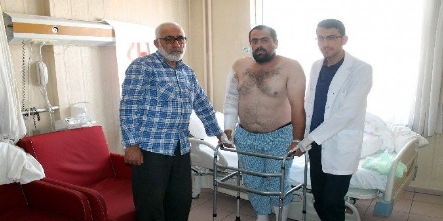 Trafik kazasında kemikleri kırıldı, ameliyatla ayağa kalktı