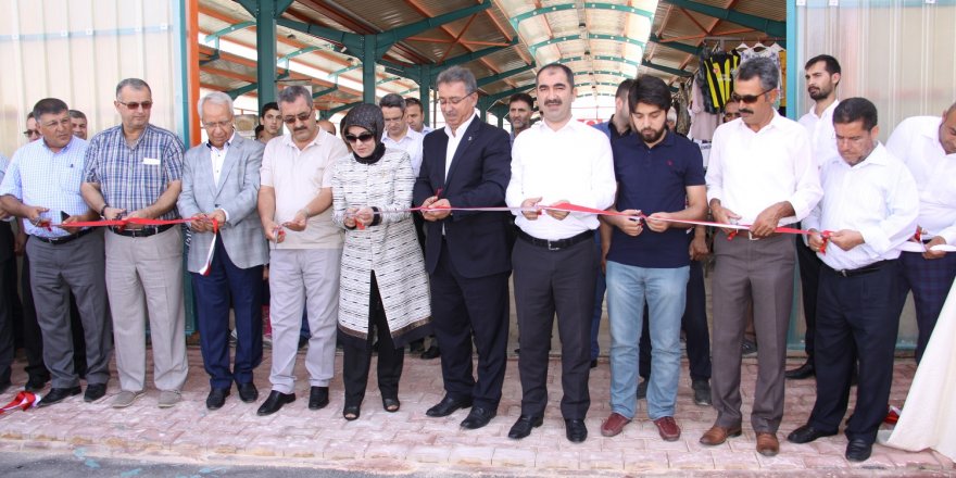 Karatay'da 15. pazar market törenle açıldı