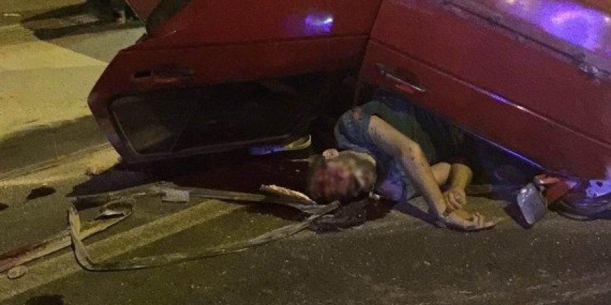 Takla atan otomobilin altında feci şekilde can verdi