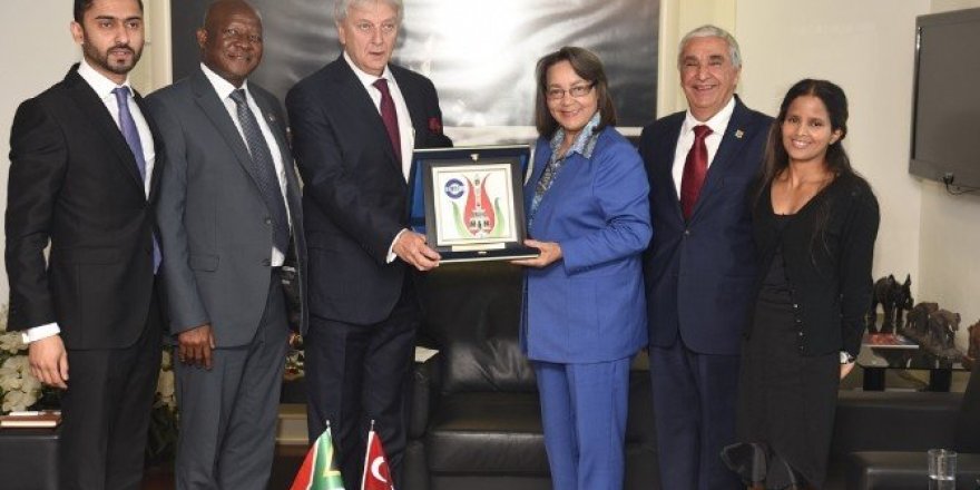 Güney Afrika heyetinden EBSO’ya ziyaret
