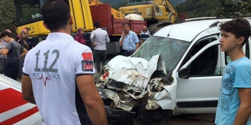 Zonguldak’ta trafik kazası: 2 yaralı