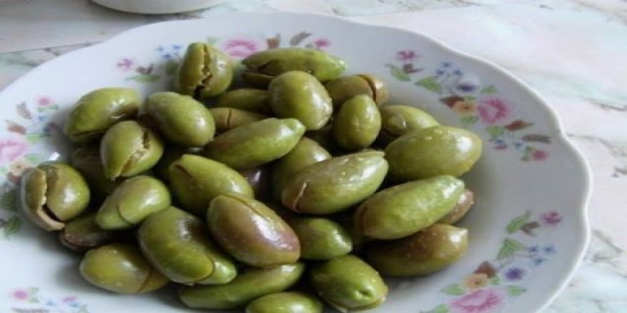 Buharkentliler ev tipi zeytin yapmayı öğrenecek