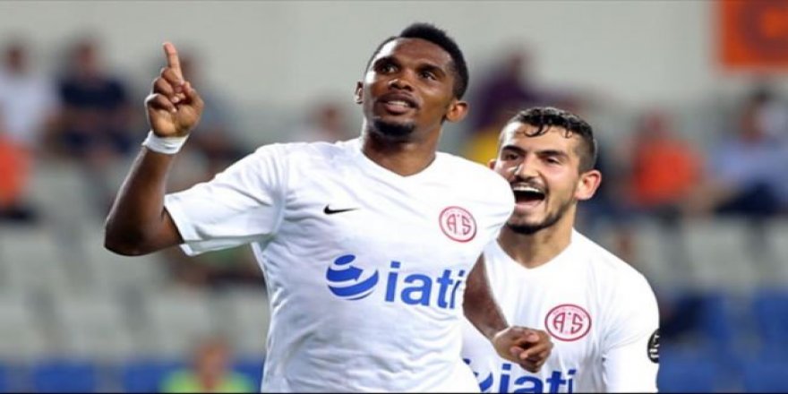 Galatasaray'dan Samuel Eto'o bombası!
