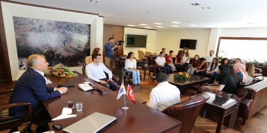 Genç Denizli’den Başkan Zolan’a ziyaret