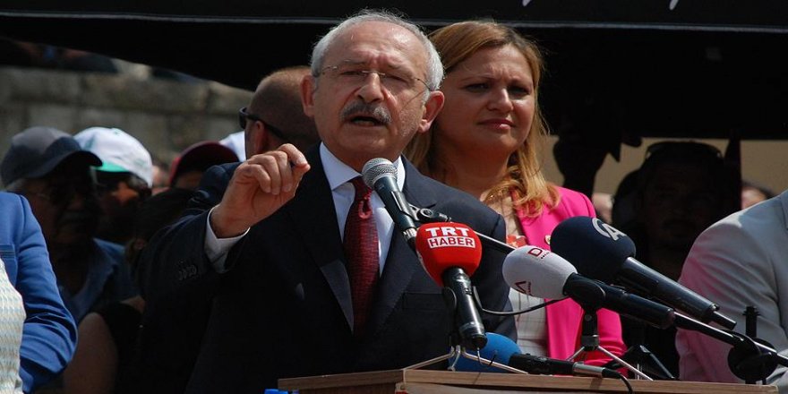 'Terörle mücadele edenler 30 Ağustos ruhuyla mücadele ediyor'
