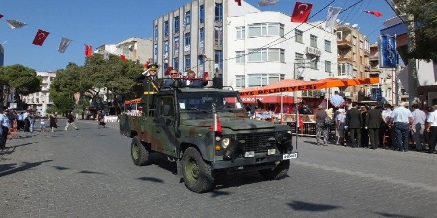 Burhaniye’de 30 Ağustos coşkusu
