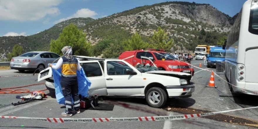 Feci kaza: Anne ve 1 yaşındaki oğlu öldü