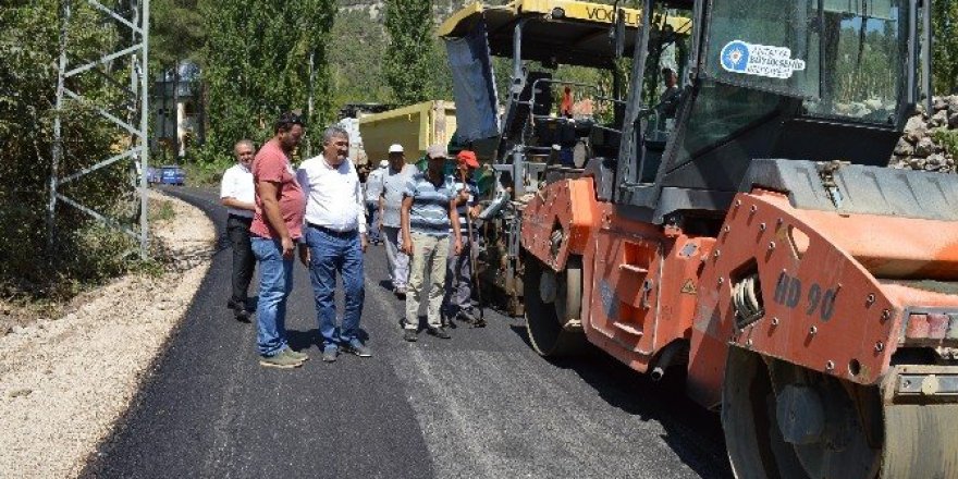 Yarbaşçandır’a sıcak asfalt