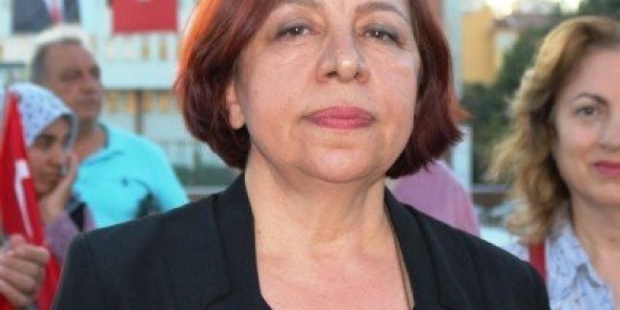 Atatürkçü Düşünce Derneği Niğde Şubesi Başkanı Nihal Açıkgöz;