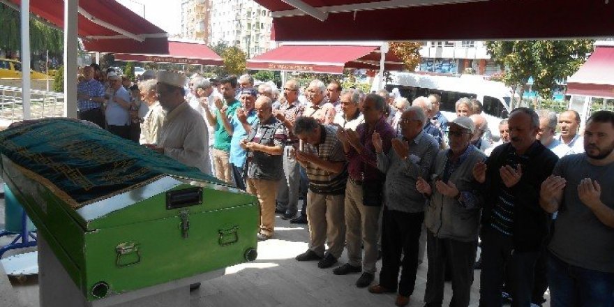 Şair Sema Turan son yolculuğuna uğurlandı