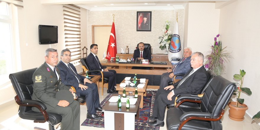Vali Canbolat Halkapınar'da