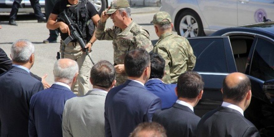 Genelkurmay Başkanı Orgeneral Akar, Erzurum’da
