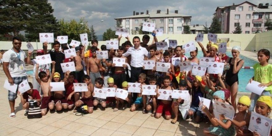 Seydişehir Belediyesi yüzme kursları sona erdi