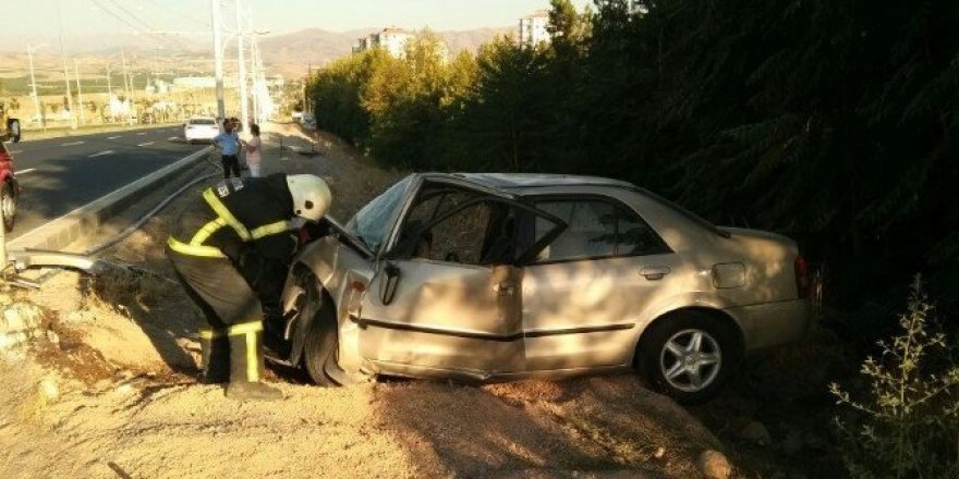 Kazada yaralanan sürücü hayatını kaybetti