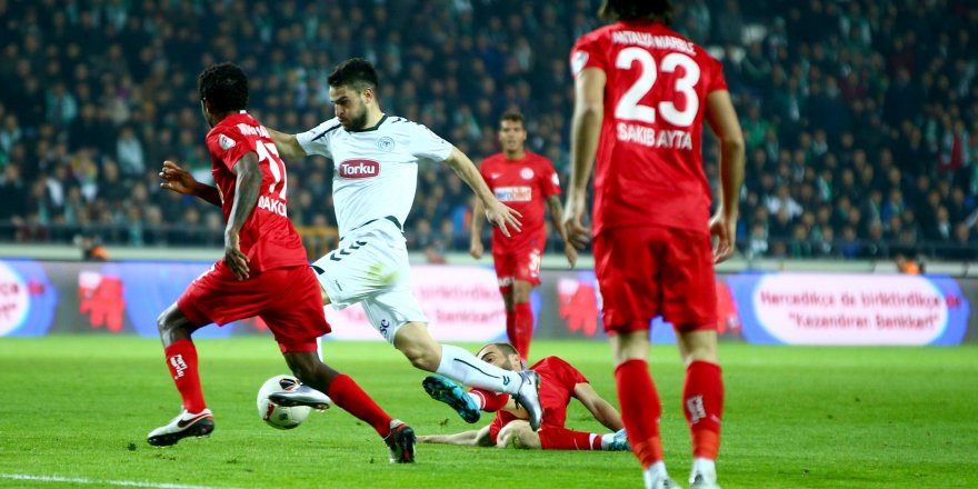 Antalyaspor-Atiker Konyaspor maçını seyircisiz oynayacak