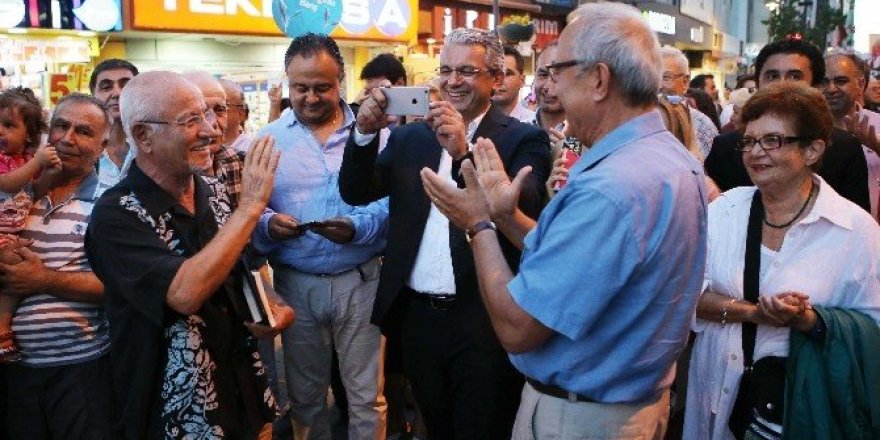 Dünya şairleri Karşıyaka’da buluştu