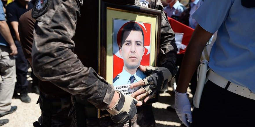 Organları bağışlanan şehit polis memuru toprağa verildi