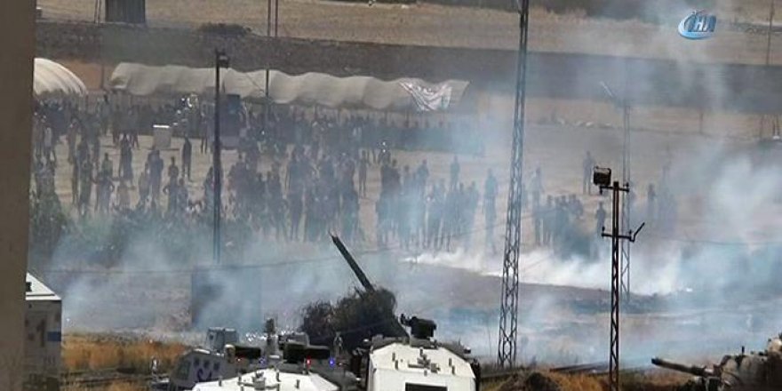 Kobani sınırında olaylar çıktı! Yaralılar var