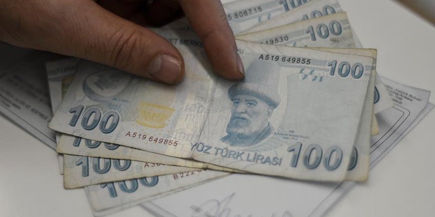 Gençler paralarını "çeyiz"ine saklıyor