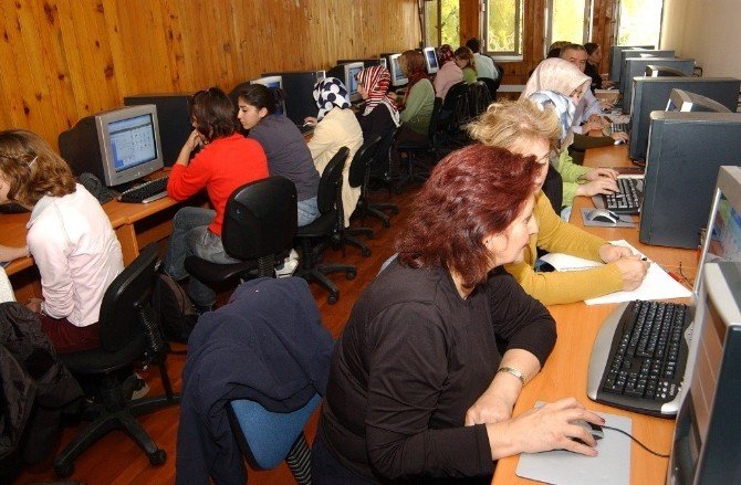KO-MEK kurslarına yeni bilgisayarlar alınacak