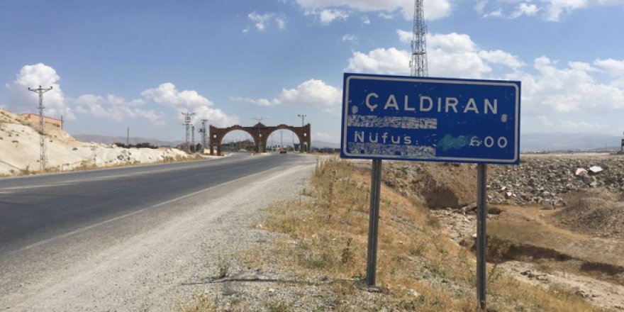 Çaldıran-Doğubayazıt yolu ulaşıma kapatıldı