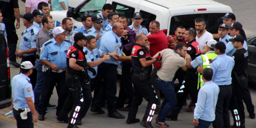Erzurum’da meydan muharebesi gibi kavga