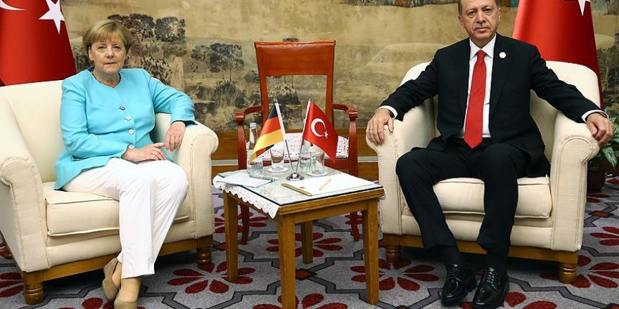 Erdoğan'ın Merkel'i kabulü sona erdi