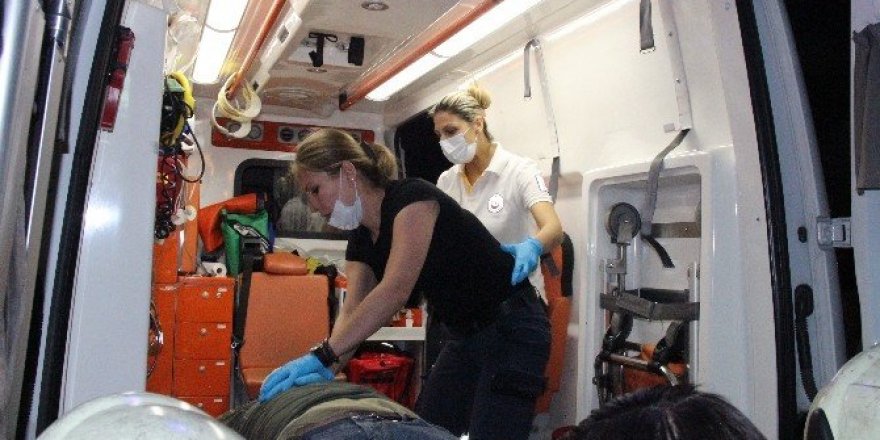 Kontrolden çıkan otomobil ağaca çarptı: 1 ölü