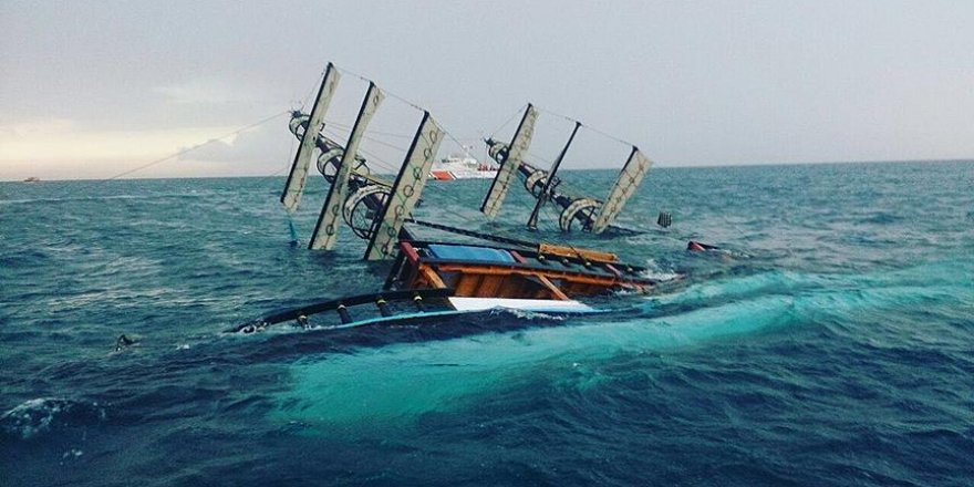 Antalya açıklarında batan tur teknesiyle ilgili 4 gözaltı